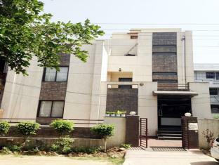 Pacific Inn Gurgaon Sec 41 Delhi  Buitenkant foto